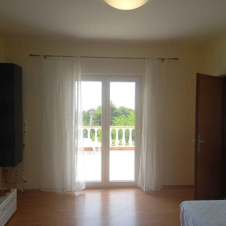 Apartments In Rab - Insel Rab 39950 Mundanije Εξωτερικό φωτογραφία