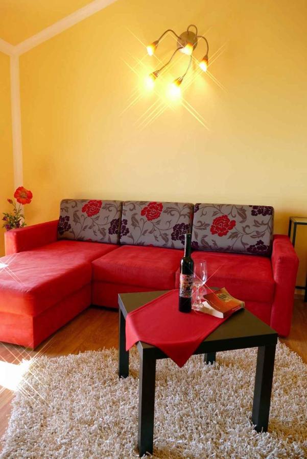Apartments In Rab - Insel Rab 39950 Mundanije Εξωτερικό φωτογραφία