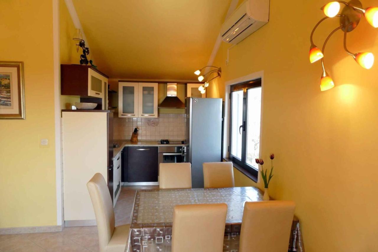 Apartments In Rab - Insel Rab 39950 Mundanije Εξωτερικό φωτογραφία