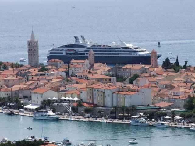 Apartments In Rab - Insel Rab 39950 Mundanije Εξωτερικό φωτογραφία