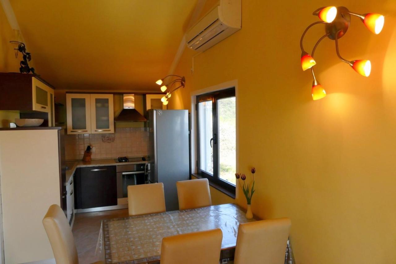 Apartments In Rab - Insel Rab 39950 Mundanije Εξωτερικό φωτογραφία