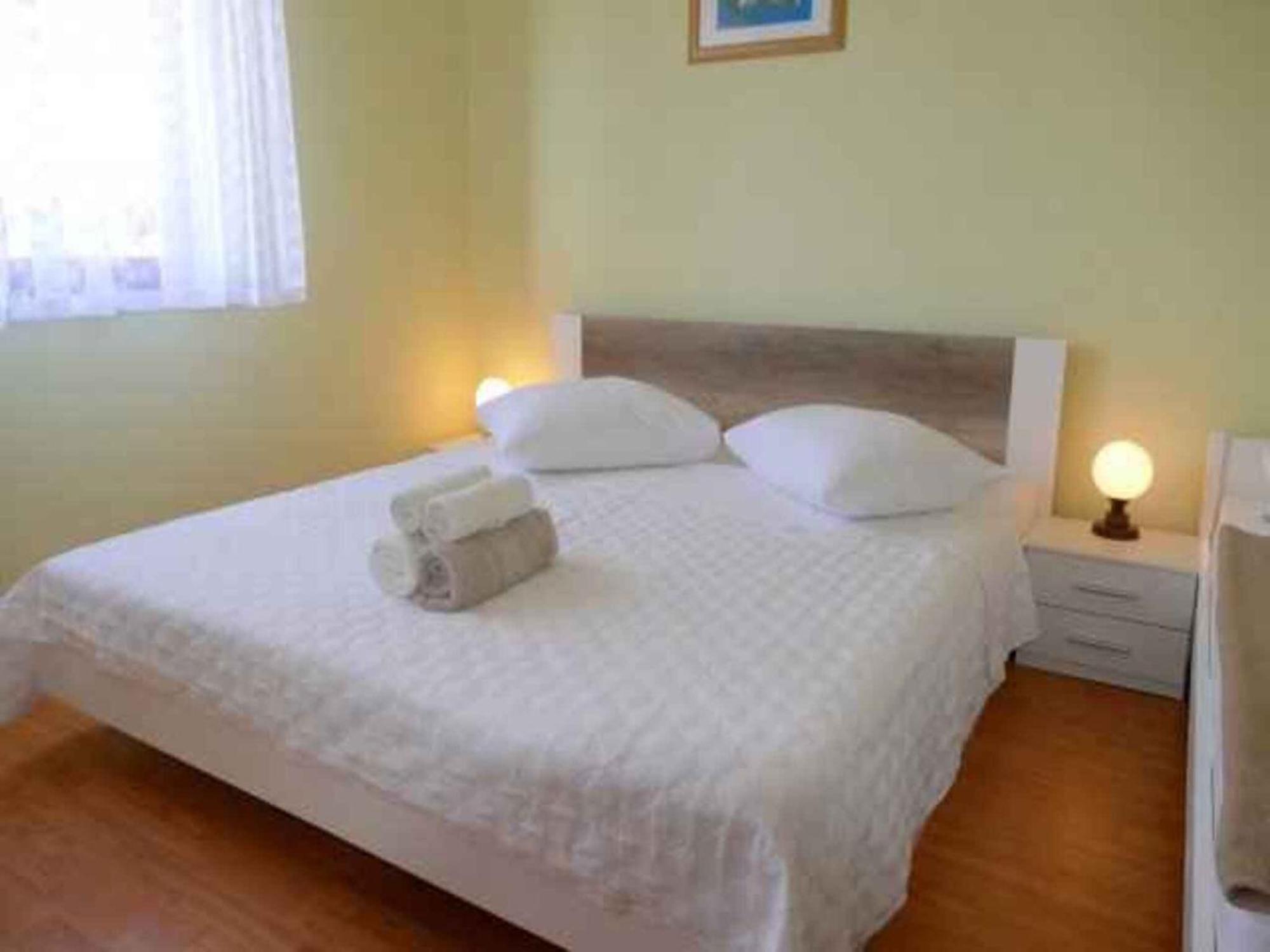 Apartments In Rab - Insel Rab 39950 Mundanije Εξωτερικό φωτογραφία